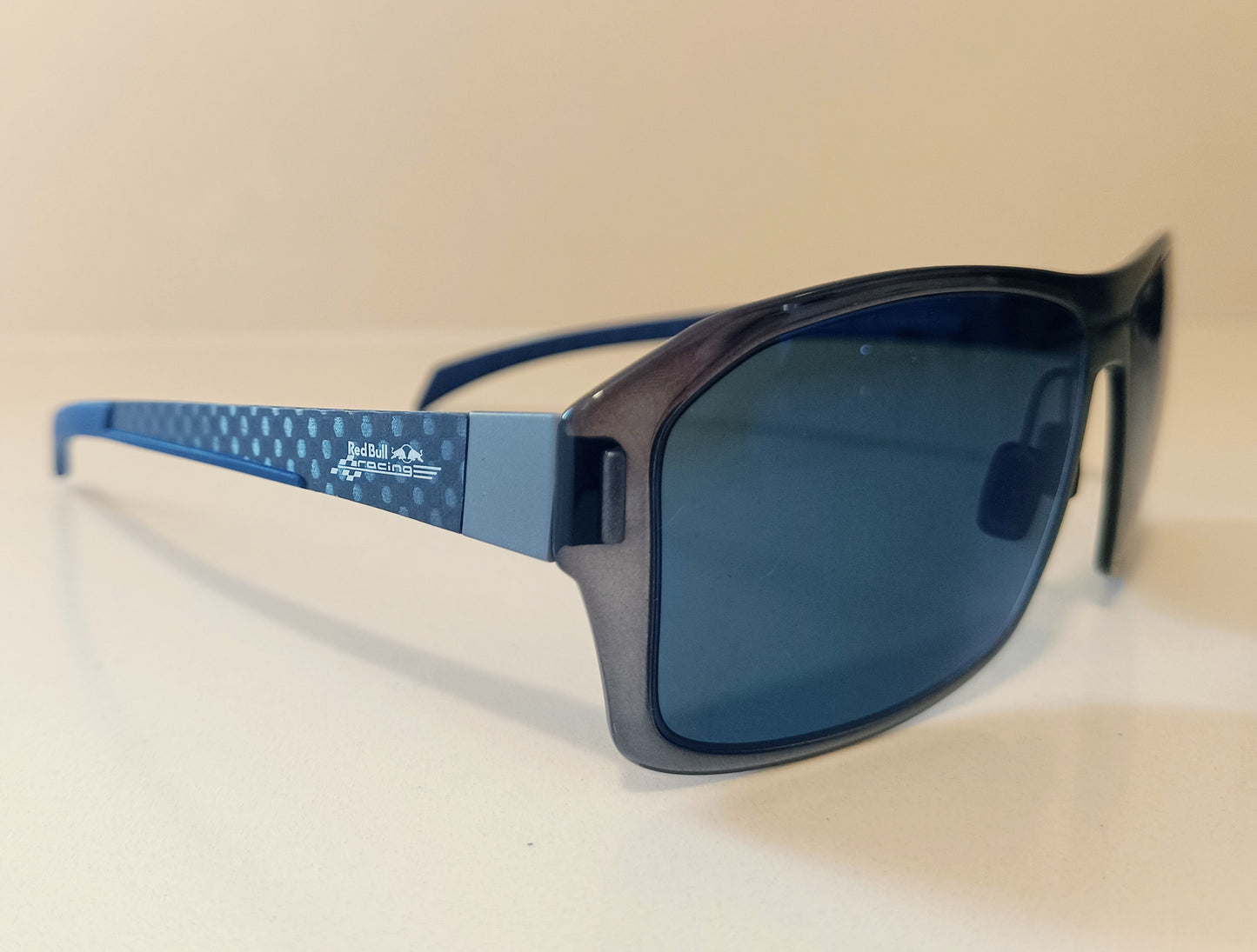 Red Bull Racing RBR 122